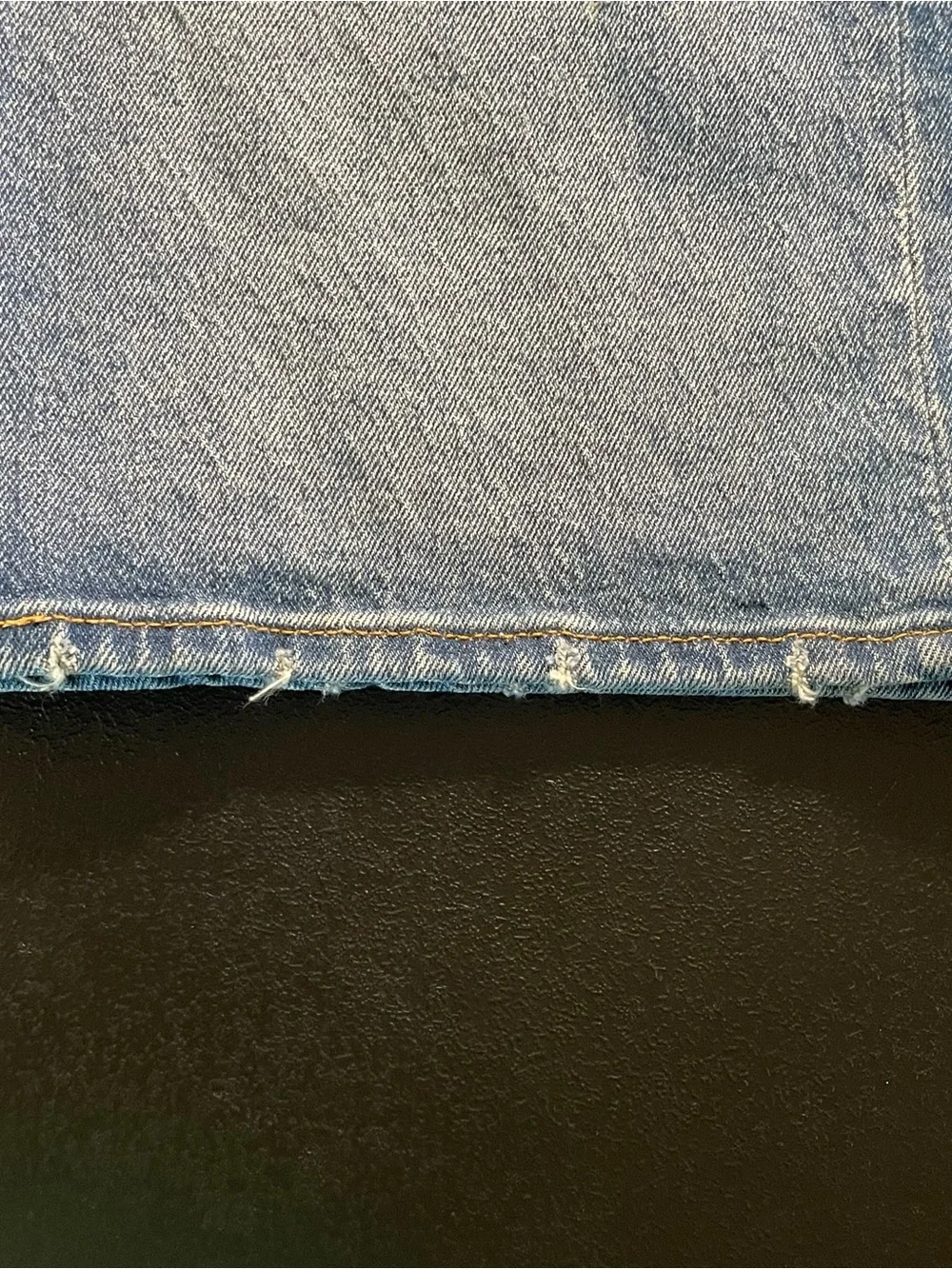 Levi's‎ 501 Denim Shorts Men's 32 9 inch Distressed Medium Blue Wash Jorts